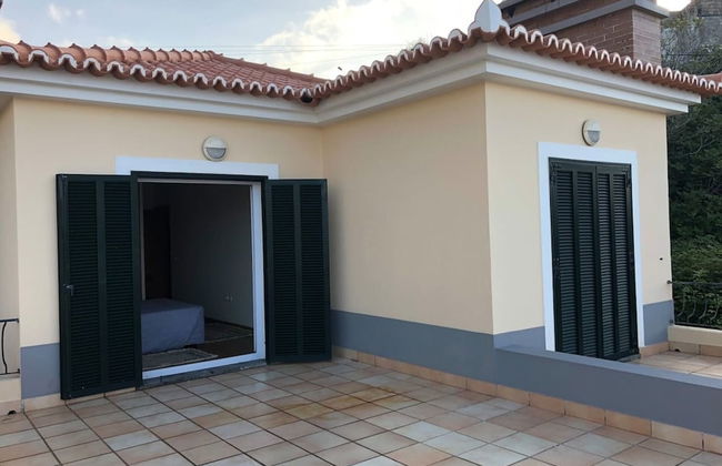 P Delgada 3-bed House, Sleeps 6, Parking & Seaview - Foto 42