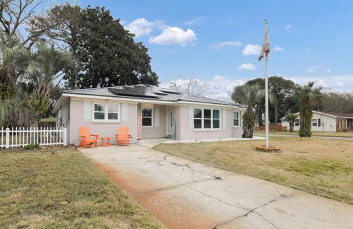 Ocean - 5 Beds Retreat with Pickleball, Arcade, Grill & Beach Access! - Foto 27