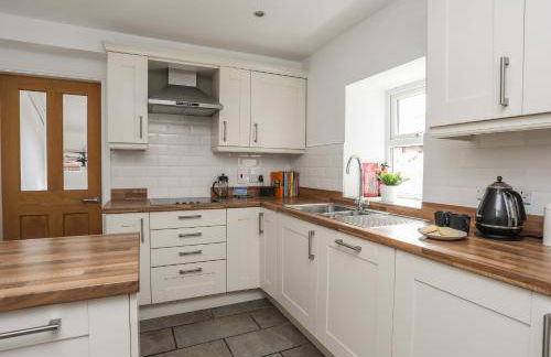 Maes Y Ddol - Photo 8