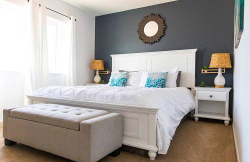 Cali Condo+BBQ+MemoryFoamBeds+12min to Beach - Foto 35