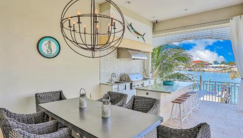 Island Estate Waterfront Villa - Foto 2