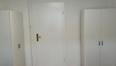 Messe Zimmer/Ferienwohnung Hannover - Foto 5, wardrobe