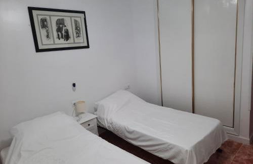 Calle Dr Fleming 3 bedroom home for 6 people - Foto 36