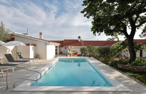 Luxury villa with a swimming pool Poljica, Zadar - 22070 - Foto 10