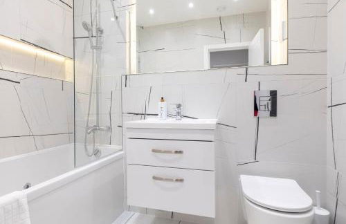 Palm Tree House Apartments - Photo 53