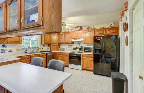 Peaceful Harrison Duplex with Porch and Grill! - Photo 10