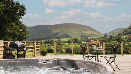 Caban Tirion - Foto 2