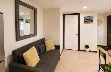 Peaceful Fishing Retreat 2BR Suit w Gated Parking - Photo 7