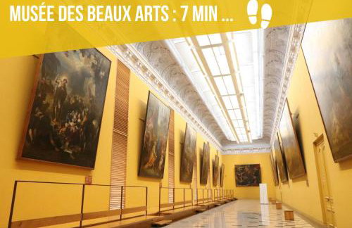 Suite Style Hôtel avec Balcon Vue Gare Netflix - Foto 37