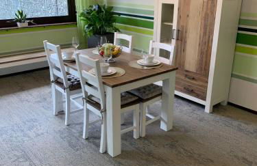 BESOTEL Erkrath - 20 Wohnungen 2 Standorte 35 Schlafzimmer 29 Badezimmer 52 Betten für 73 Gäste - Foto 58