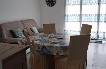 Whitley 19 - Photo 3