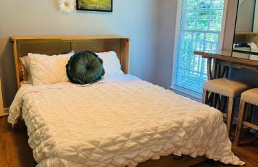 Retreat 4BR Sleeps 10 plus, 8mi LakePoint, Red Top - Foto 54