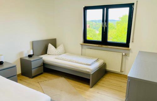 Panoramablick Ferien- und Monteurwohnung OG - Foto 4