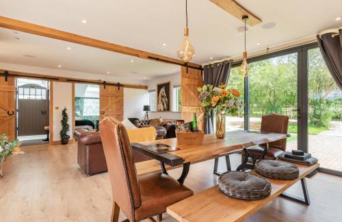 Lucky's Stable - Uk34101 - Foto 6