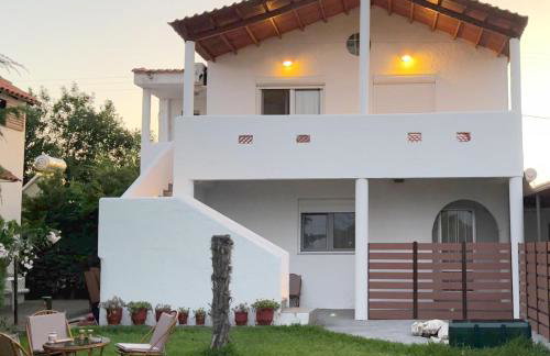 elia ofrynion - Photo 1