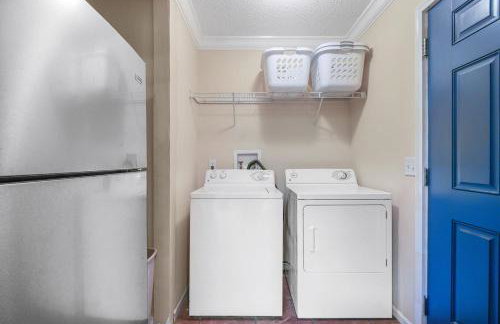 Lakefront Retreat w Dock Boat Rental and Views - Foto 53