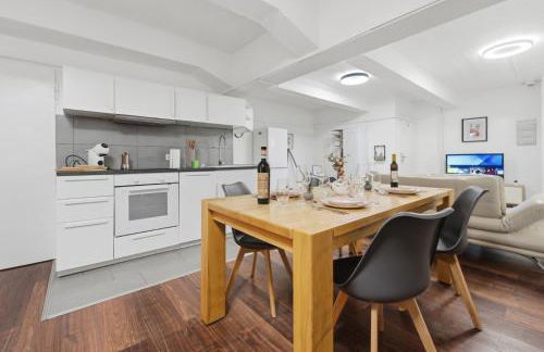 Yello Homes - Tiny Loft - 4 Personen - Flughafen - Foto 17