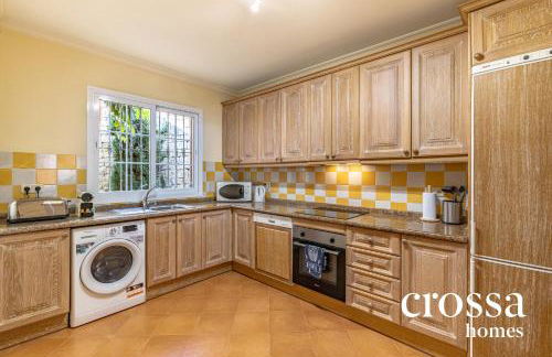 Elegant Golf Apt, Peace, Pool, Panoramic Views - Photo 28