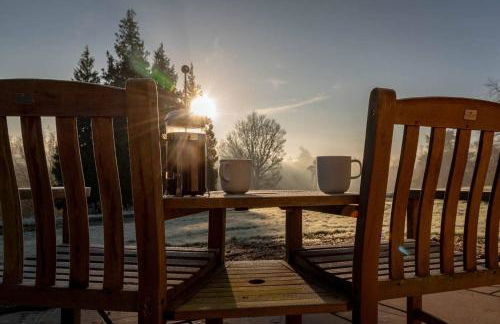 Cedar Cabin Overlooking Bedgebury Forest - Foto 19