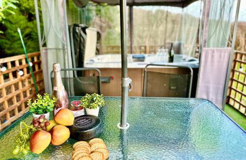 THREE BEDROOM Rural, relaxing and peaceful,DOGS welcome! With Cymru Holidays - Foto 67