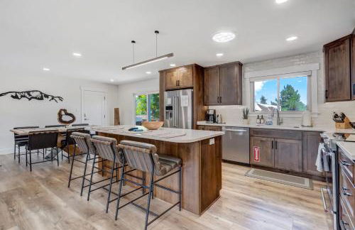 Luxury 5BD Retreat Hot Tub Fire Table Mtn Views - Foto 10