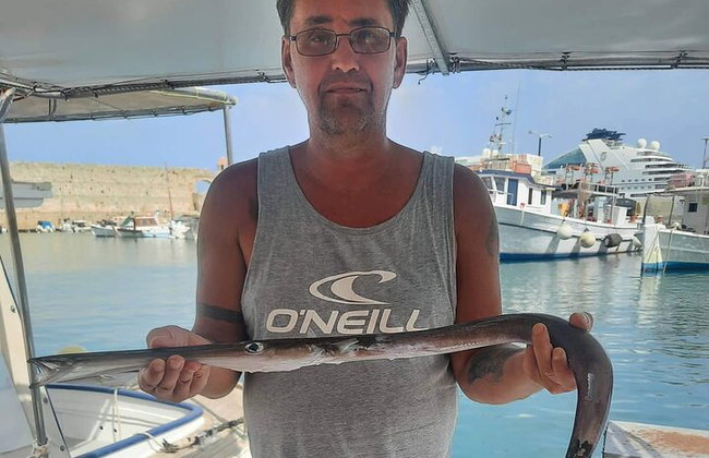 Capitán Manolis Pesca con barbacoa en el barco - Foto 40