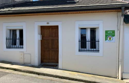 BASIA, Lourdes - centre , quartier historique Sanctuaires a 7 min a pied - Foto 2