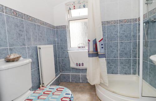 No 9, Watchet - Photo 17