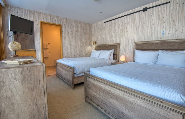 The Vail Spa Condominiums - Photo 13