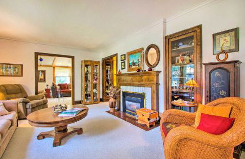 Elegant Home with Deck, 5 Blocks to Mayo Clinic - Foto 3