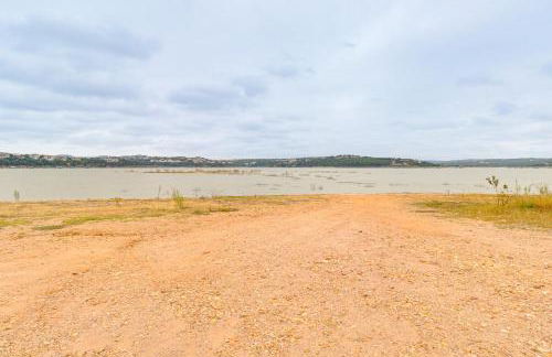 Modern Point Venture Vacation Rental with Deck! - Foto 37