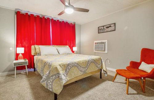 Cozy & Comfy - Few blocks away from Plaza District - Foto 13