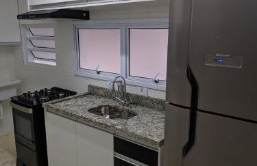 Apto completo com varanda gourmet a 50 mt da praia - Photo 10