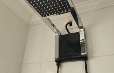 Apto com ar-cond e piscina a 100m mar praia da Enseada - Foto 28