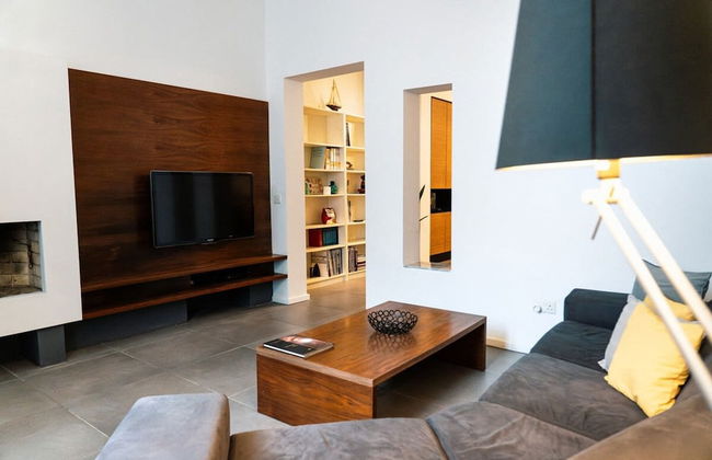 One of a Kind - A Luxury Eclectic Home - Photo 16