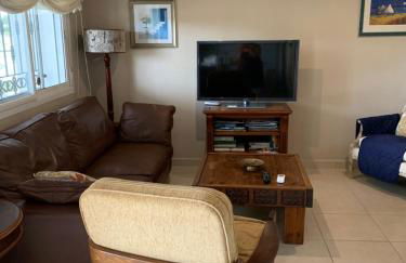 Maison Alriad - Alojamiento familiar tranquilo cerca del mar con jardín, porche y parking privado en el interior de la finca no apto para fiestas - Foto 13