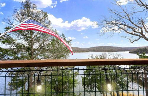 Family Lakefront Oasis - Picture Perfect Retreat - Foto 6