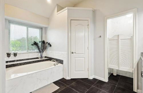 Vista Valley Vacay 5-BD w Pool & Cinema - Foto 20