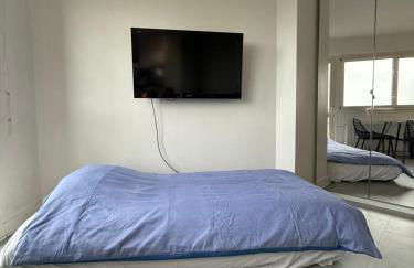 Apartment HOME in Paris with View, 15min direct to center - Foto 10