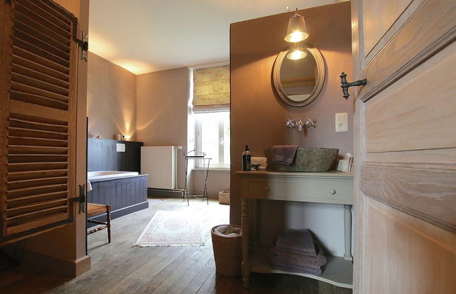 Unique Holiday Home in Virton with Hot Tub - Foto 52