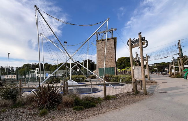 Hafan y Mor Park 3-bed Caravan, Sleeps 8, Pets Ok - Foto 14