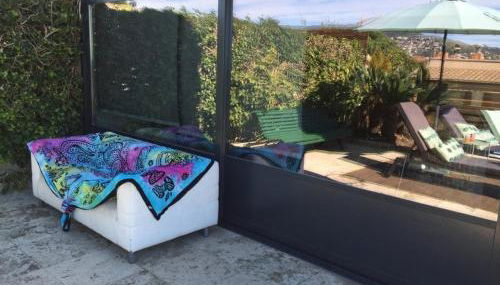 Apartamento con piscina y barbacoa cerca de Barcelona - Foto 2