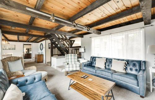 Family Lakeside Escape with Private Beach and Calm Waters - Foto 15