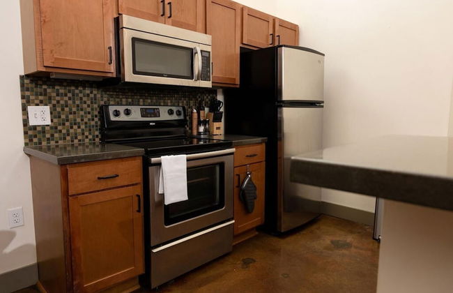 Stunning 2 BR Loft Smack in the Heart of Downtown - Foto 16