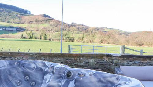 The Steading - Photo 3