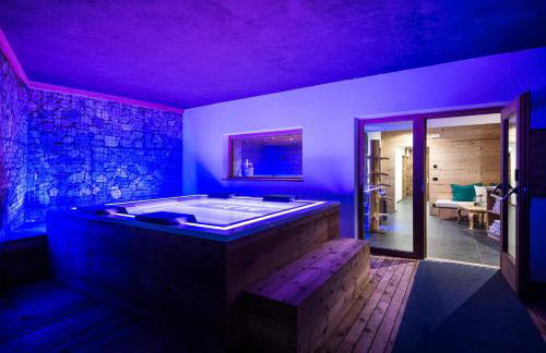 Les Dolomites Mountain Lodges - Photo 18