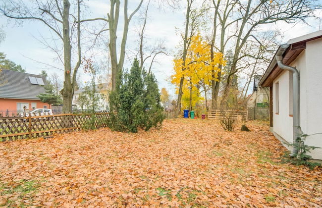 Holiday Home With Garden in Mahlow, Brandenburg - Foto 35