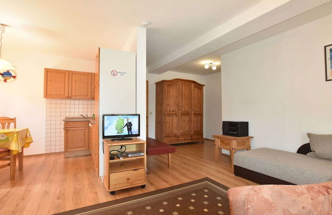 Spacious Apartment in Wieck auf dem Darb - Photo 1