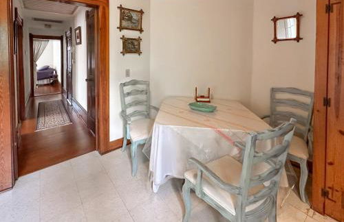 Cozy Victorian Apartment Downtown Sleeps 5 - Foto 2