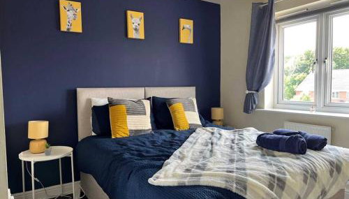 Large 4 Bedroom 3 Bathroom Town House with Secure Parking by Amazing Spaces Relocations Ltd - Foto 5